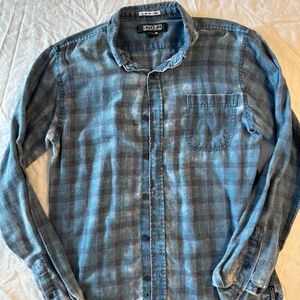 Ezekiel Mens Distressed Vintage Style Flannel
